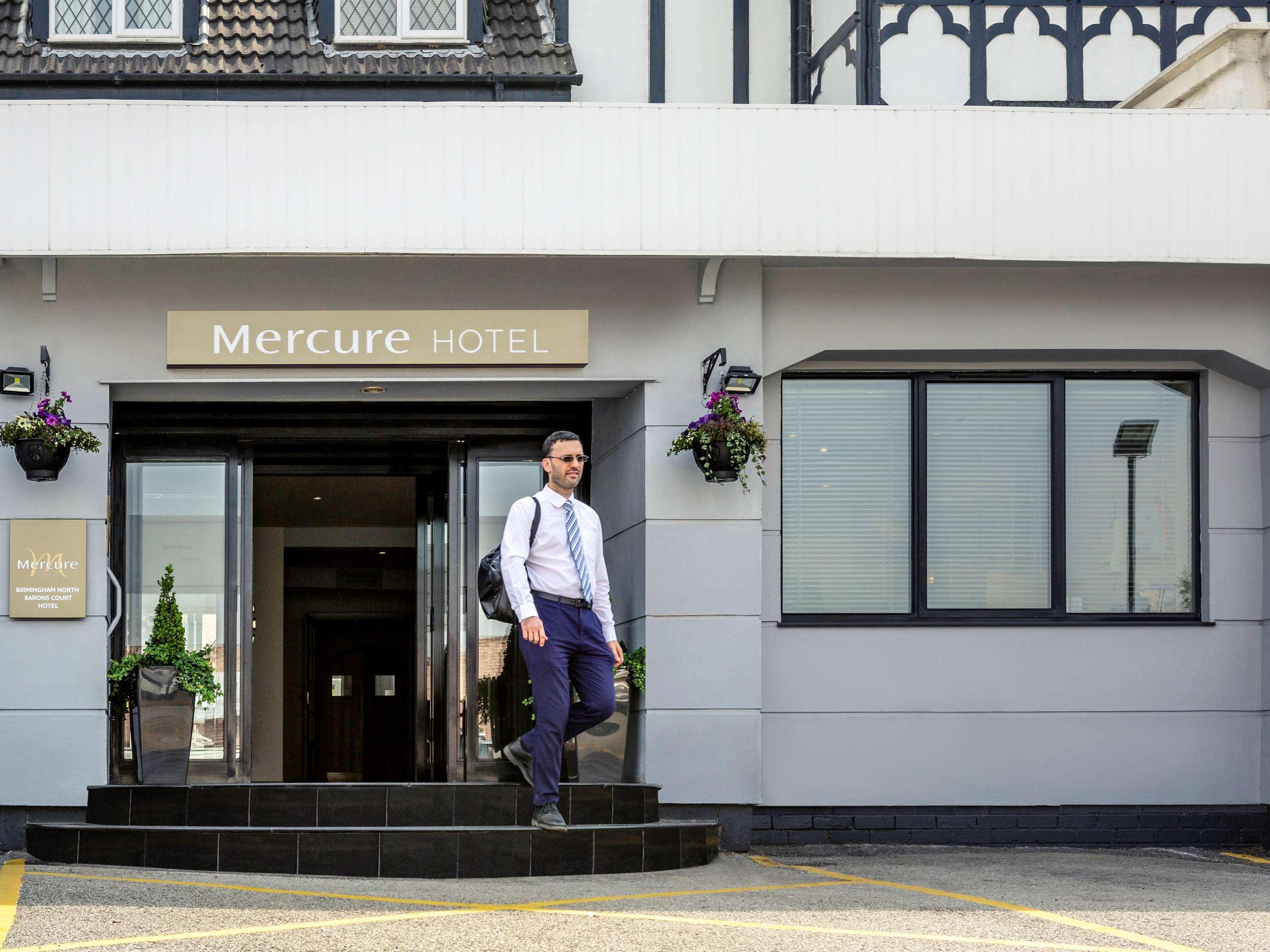 Barons Court Hotel Walsall Exteriér fotografie