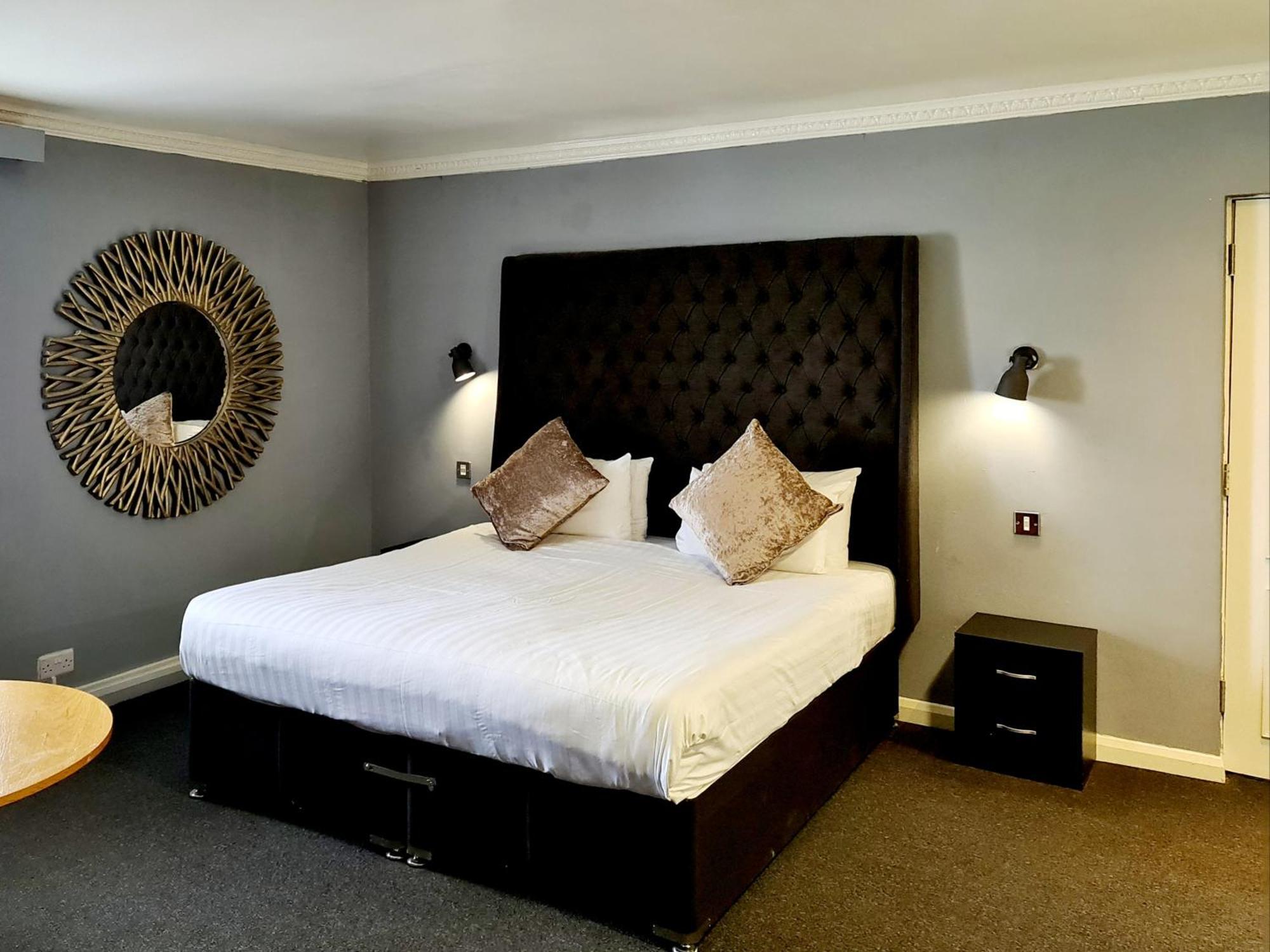 Barons Court Hotel Walsall Exteriér fotografie